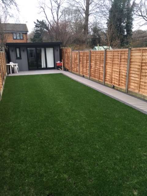 autumn fertiliser One Stop Lawn Renovations Surrey and West Sussex